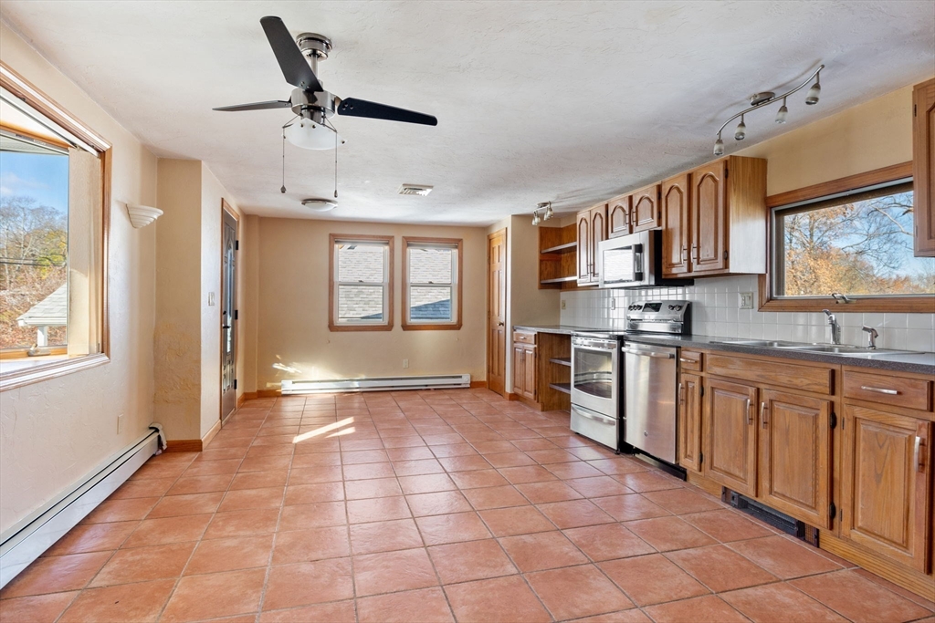 28 Etna Road Dedham, MA 02026 - Photo 8 of 30 Gallery Image 8