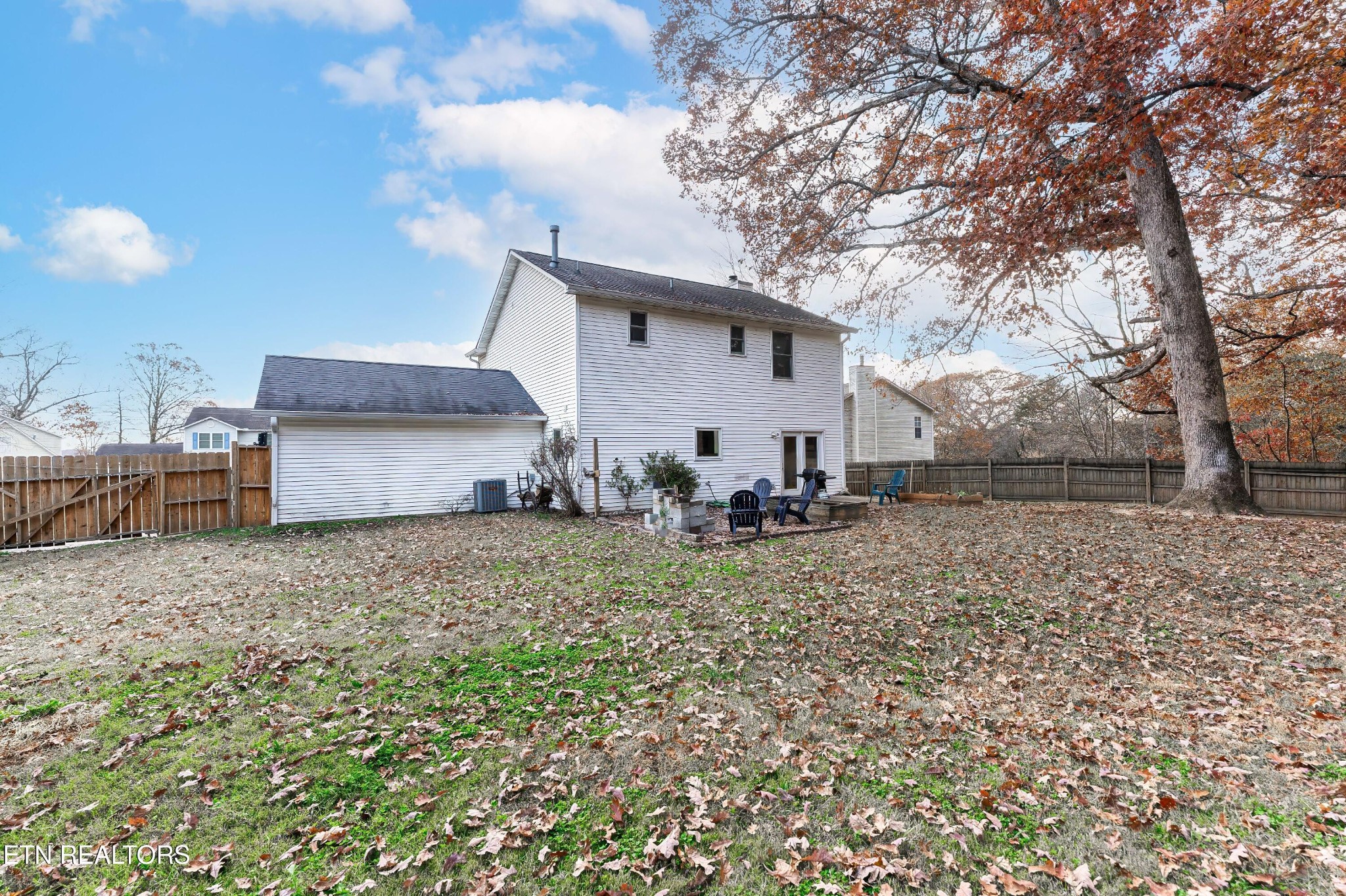 1935 Poplar Hill Road Knoxville, TN 37922 - Photo 25 of 25 a house view with a backyard space