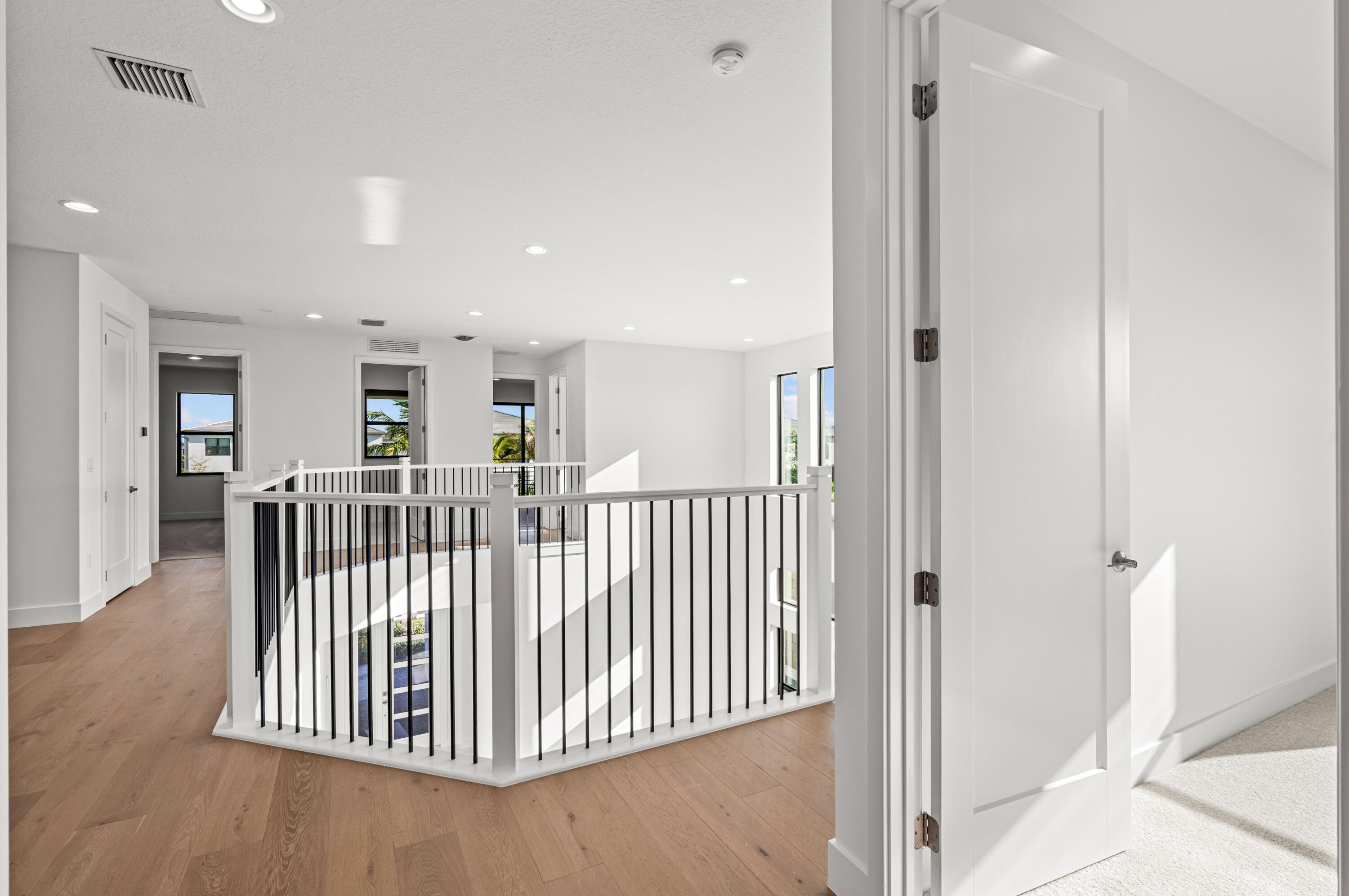 8360 Crystal Downs Avenue Boca Raton, FL 33434 - Photo 18 of 42 Landing