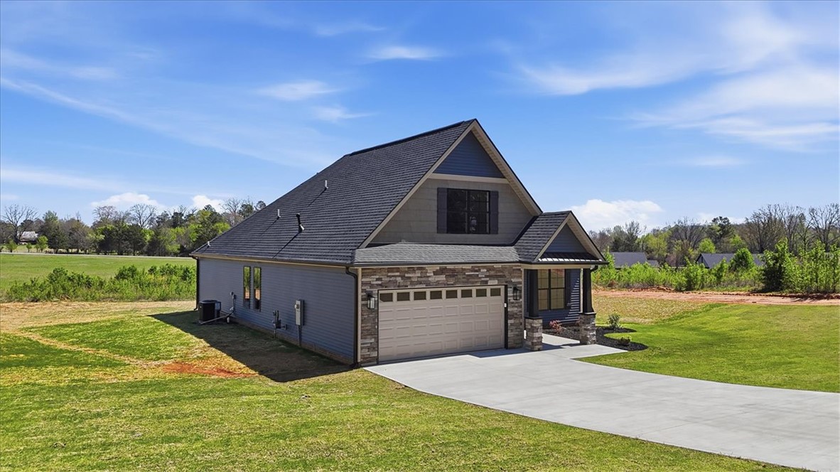 186 Refuge Church Road Central, SC 29630 - Photo 2 of 34