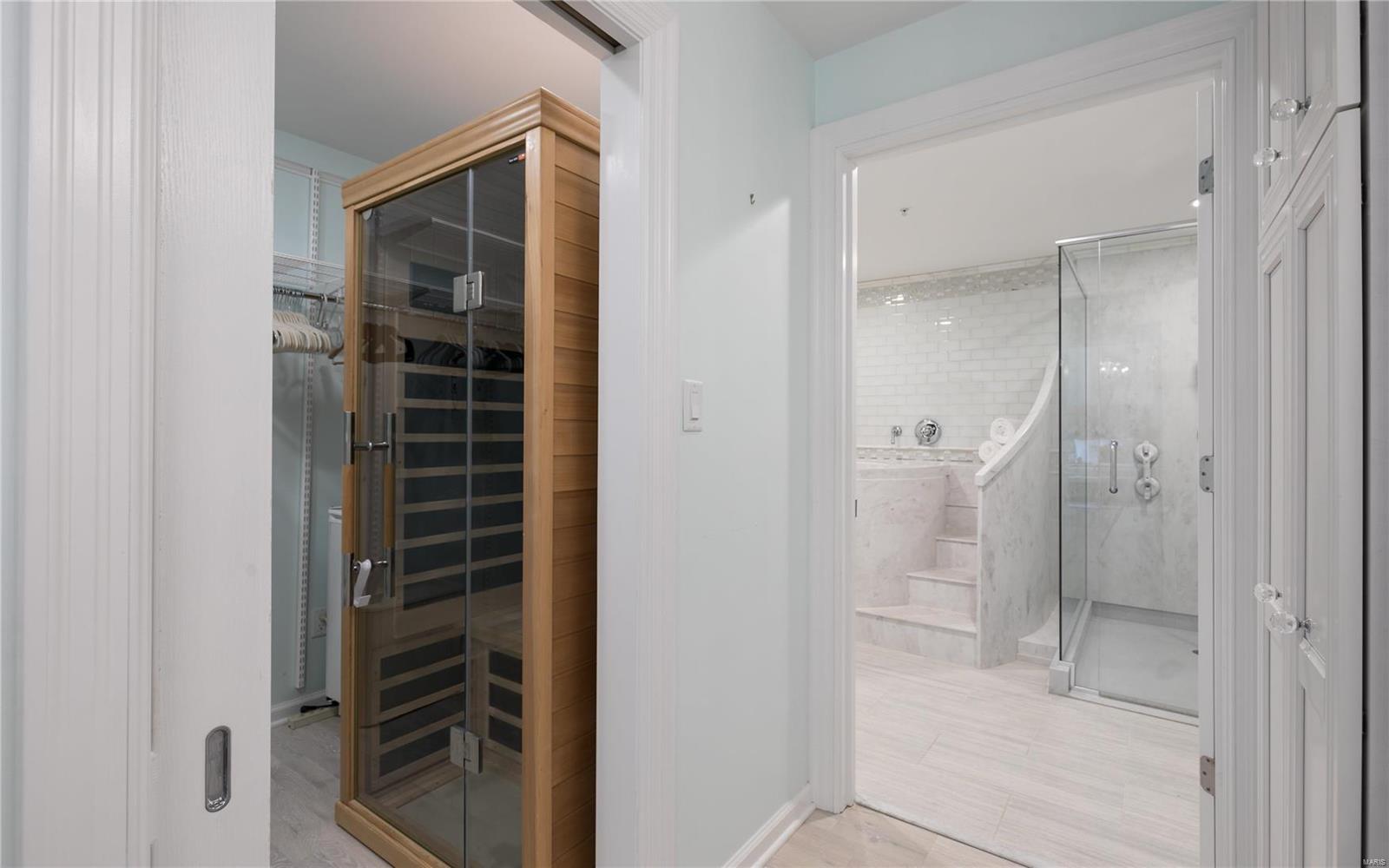 750 South Hanley Road, Unit 66 St. Louis, MO 63105 - Photo 18 of 26 Gallery Image 18