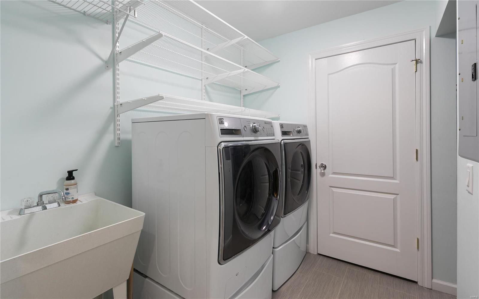 750 South Hanley Road, Unit 66 St. Louis, MO 63105 - Photo 21 of 26 Gallery Image 21