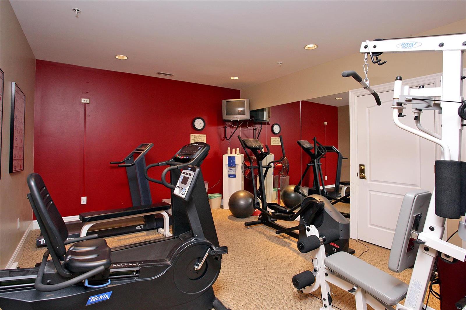 750 South Hanley Road, Unit 66 St. Louis, MO 63105 - Photo 25 of 26 Gallery Image 25