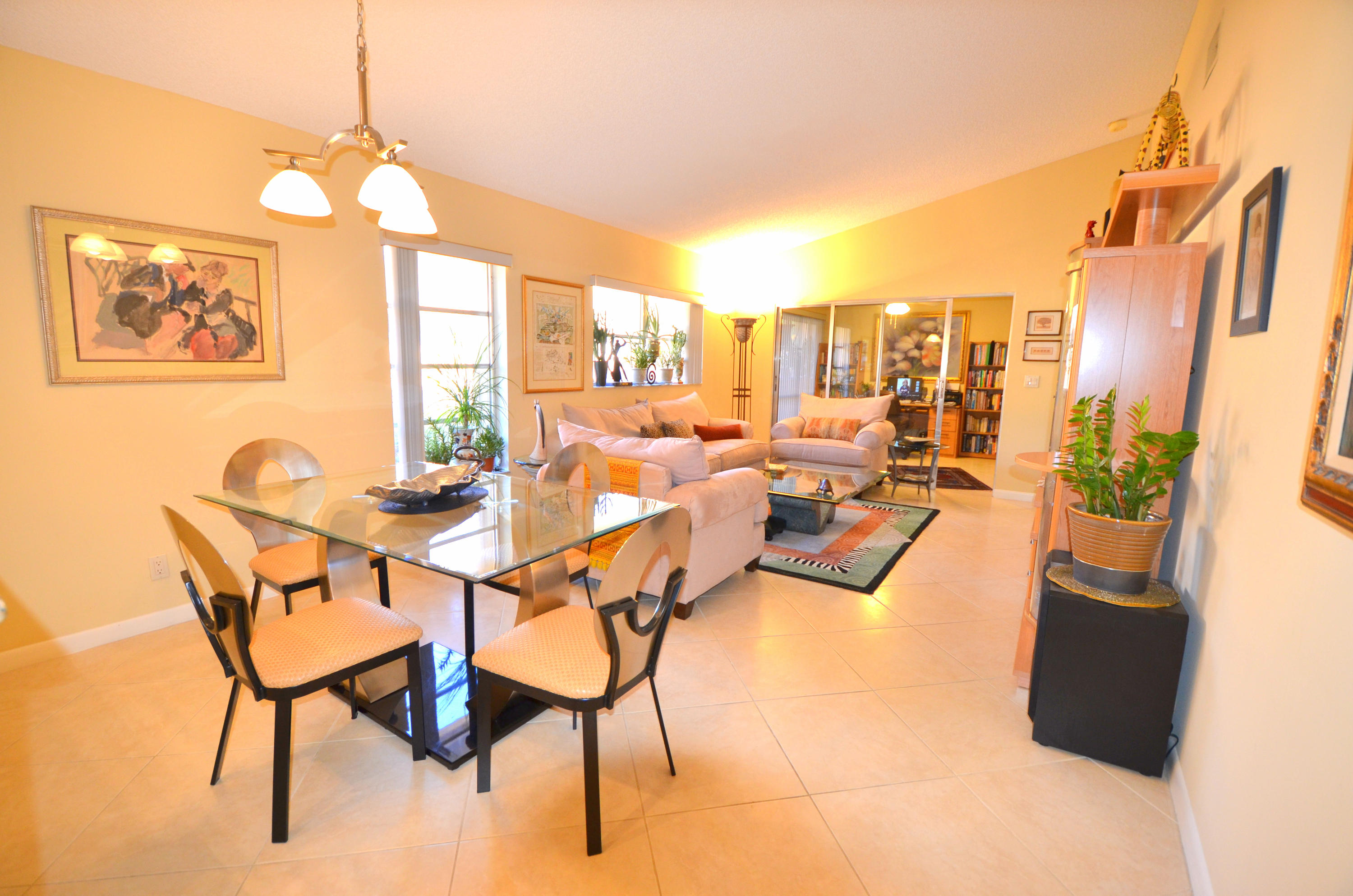 8202 Springtree Road Boca Raton, FL 33496 - Photo 5 of 28 DSC_9966