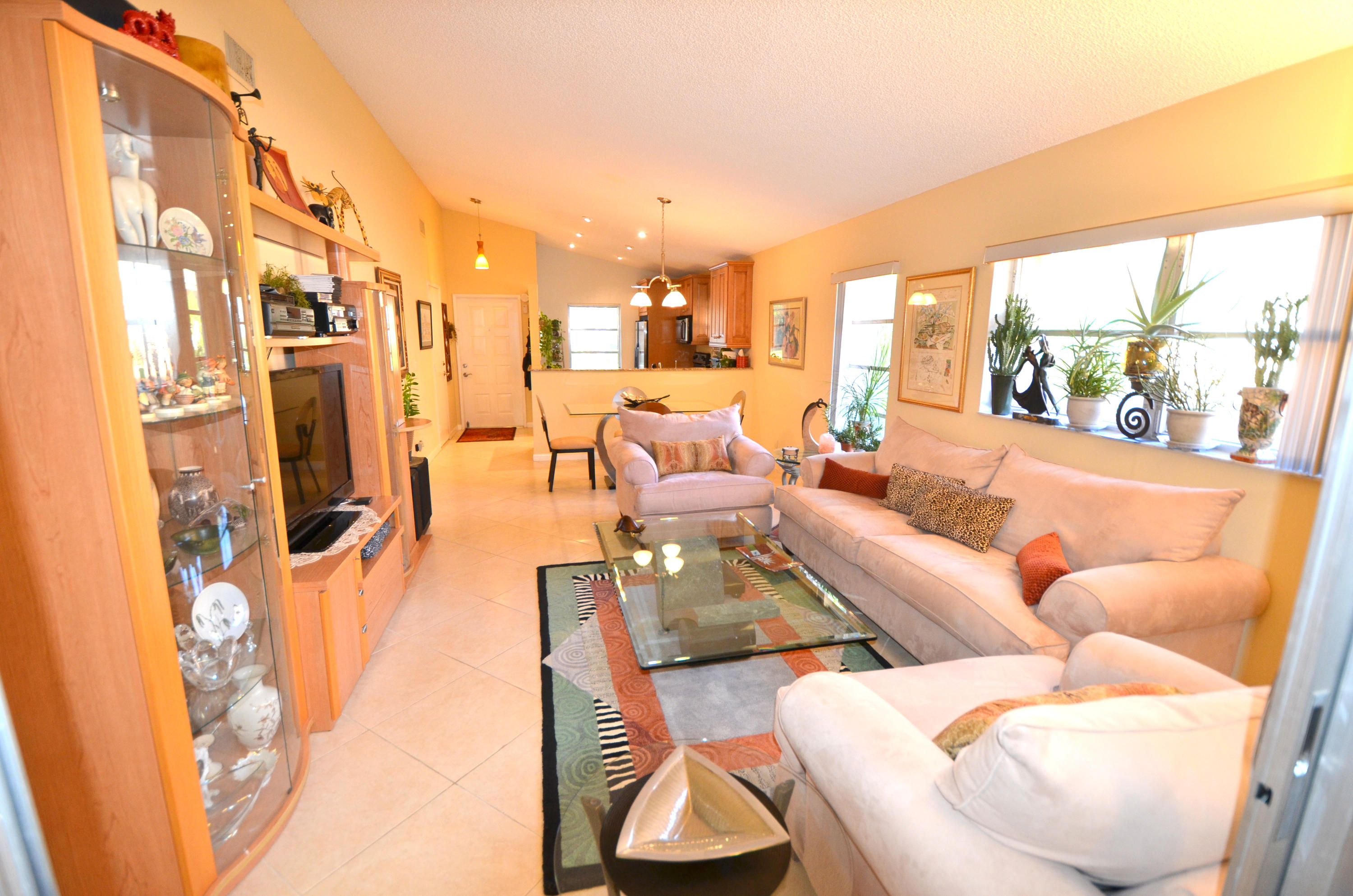 8202 Springtree Road Boca Raton, FL 33496 - Photo 8 of 28 DSC_9974