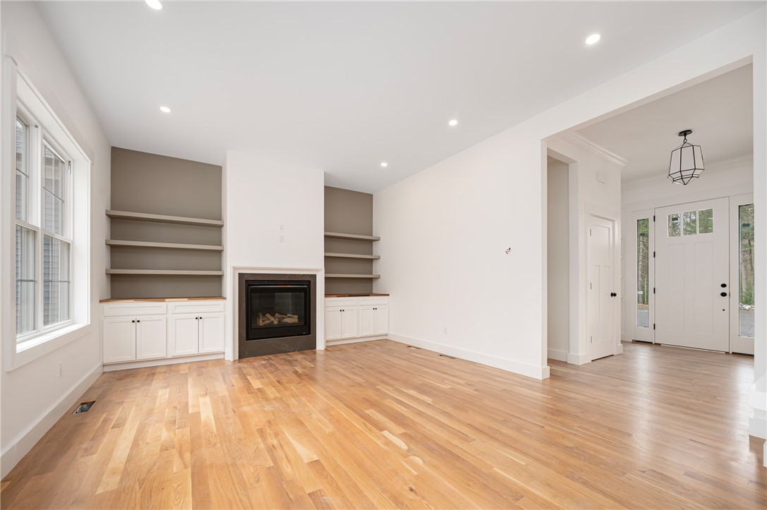 11 Fox Run North Scituate, RI 02857 - Photo 18 of 34