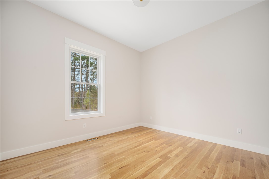 11 Fox Run North Scituate, RI 02857 - Photo 21 of 34