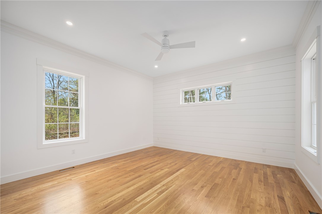 11 Fox Run North Scituate, RI 02857 - Photo 31 of 34
