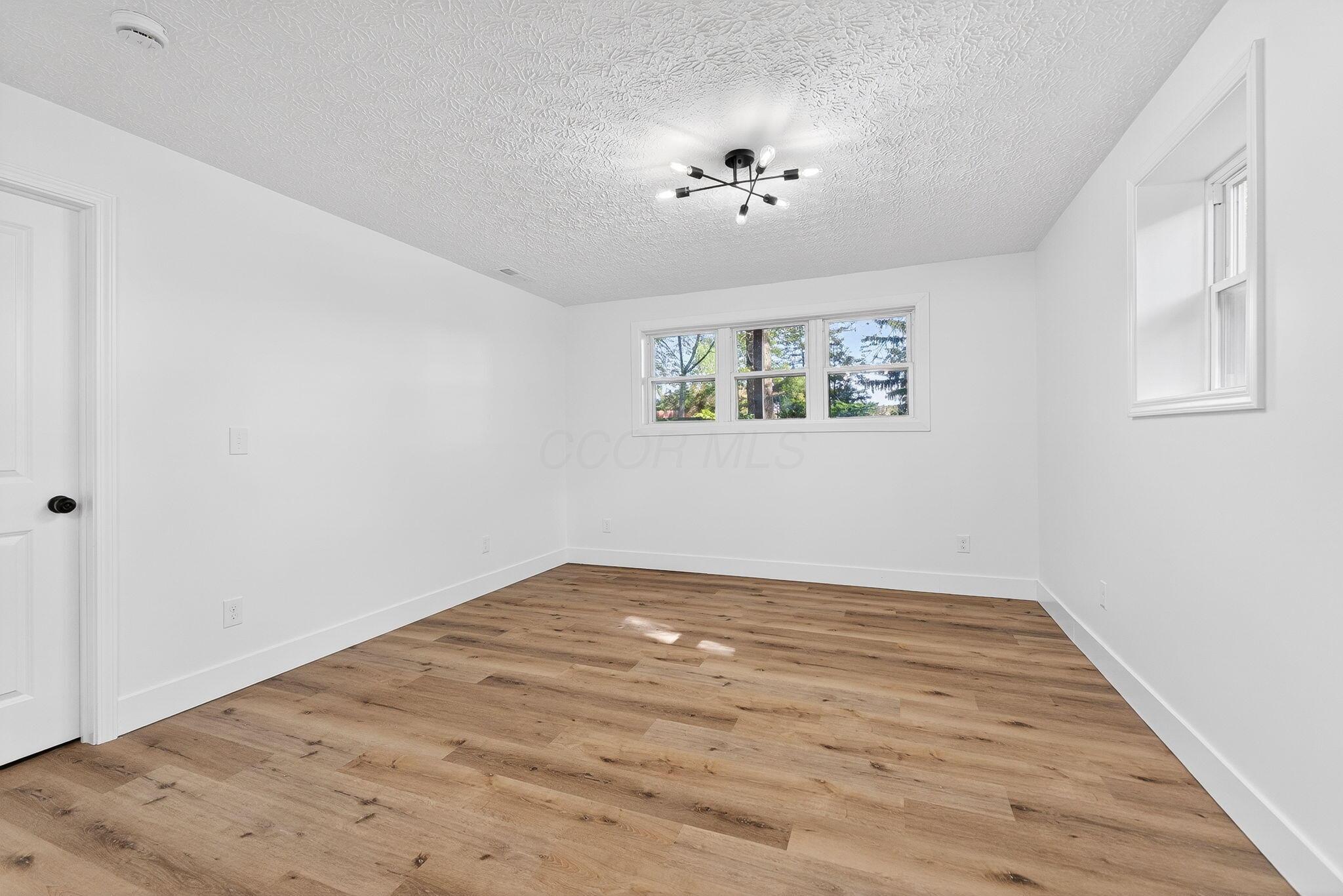 181 Greenbrier Road Sunbury, OH 43074 - Photo 38 of 60 181 Greenbrier (Interior)-48