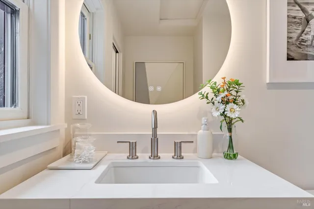 $1,379,783 | 532 Grove Street, Healdsburg, CA 95448