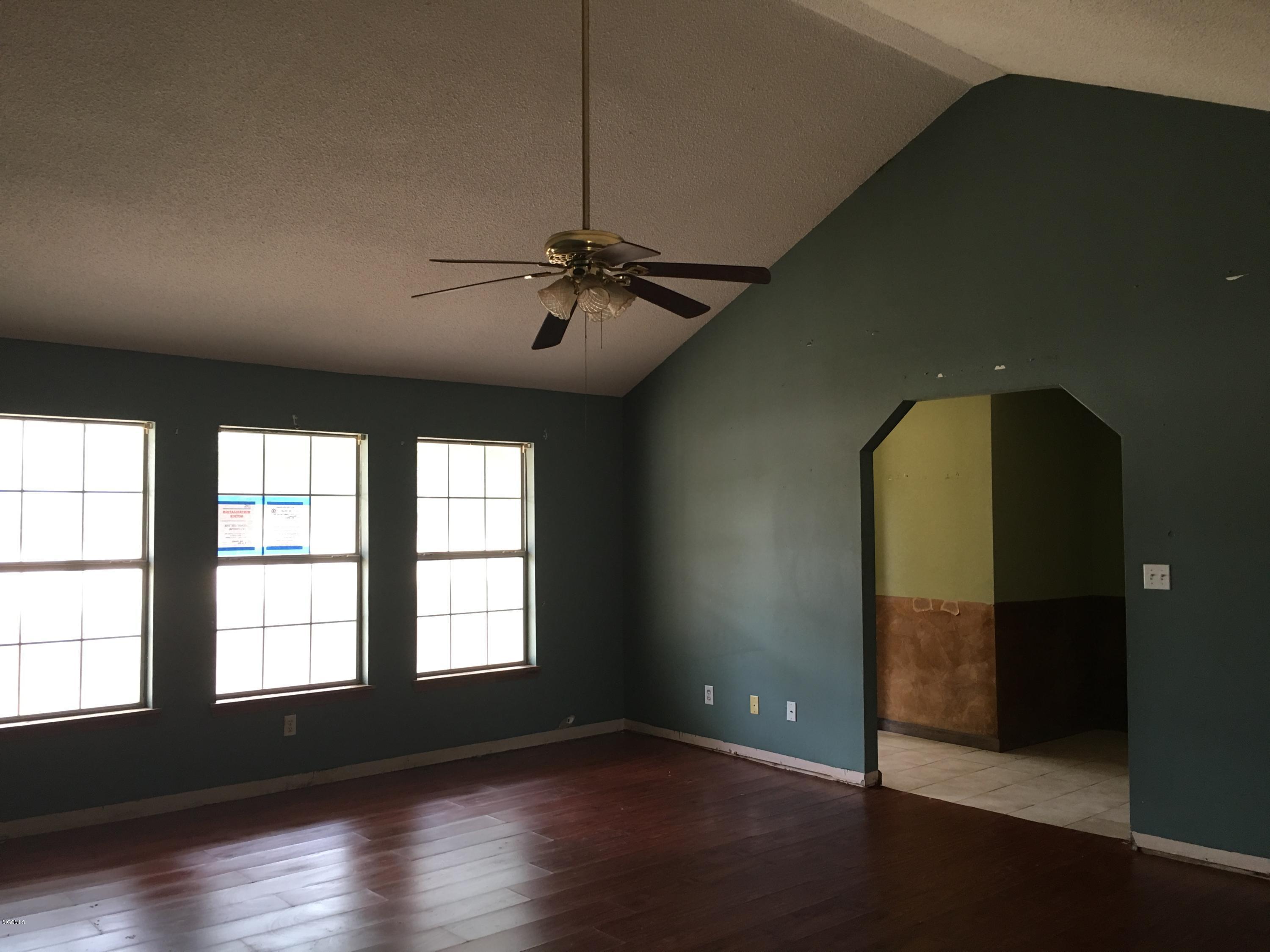 11912 Cherry Valley Road Moss Point, MS 39562 - Photo 3 of 13 IMG_5810