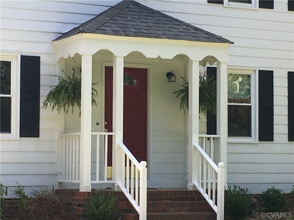 12236 Riverway Road Chesterfield, VA 23838 - Photo 5 of 44 a view of a entryway door front of house