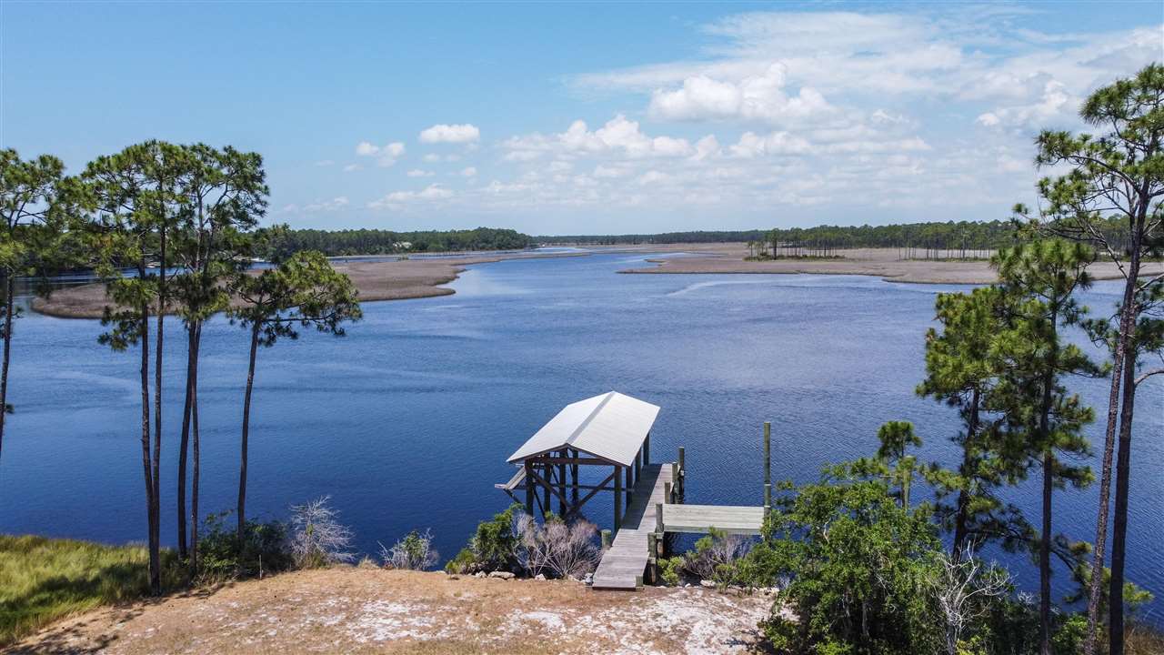 578 River Road Carrabelle, FL 32322 - Photo 3 of 24 Gallery Image 3