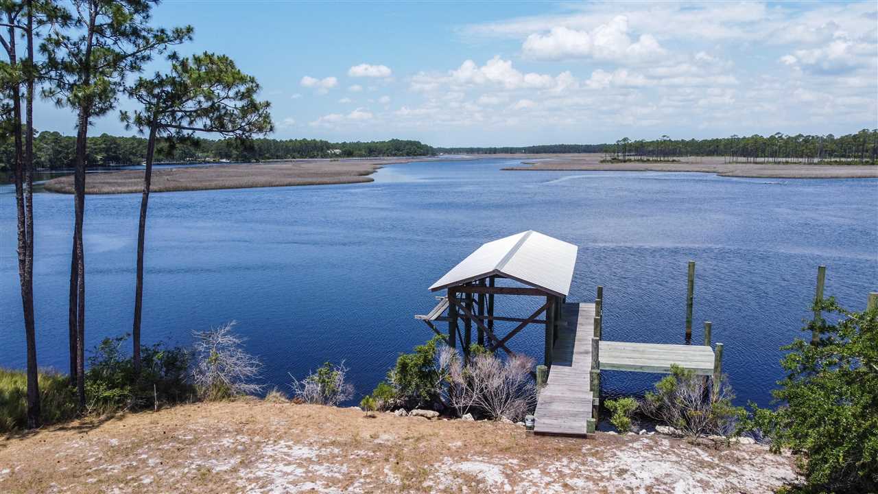 578 River Road Carrabelle, FL 32322 - Photo 5 of 24 Gallery Image 5