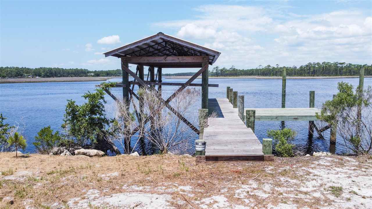 578 River Road Carrabelle, FL 32322 - Photo 10 of 24 Gallery Image 10