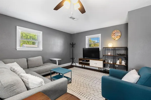 $330,000 | 2621 Jasmine Lane, Plano, TX 75074