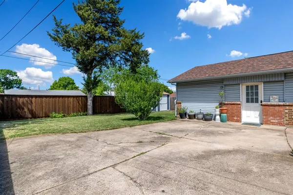 $330,000 | 2621 Jasmine Lane, Plano, TX 75074