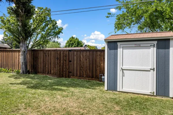 $330,000 | 2621 Jasmine Lane, Plano, TX 75074