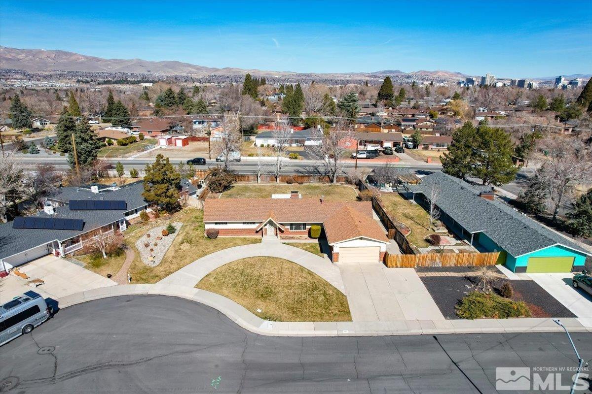 1455 Azure Circle Reno, NV 89509 - Photo 27 of 37 Photo 27