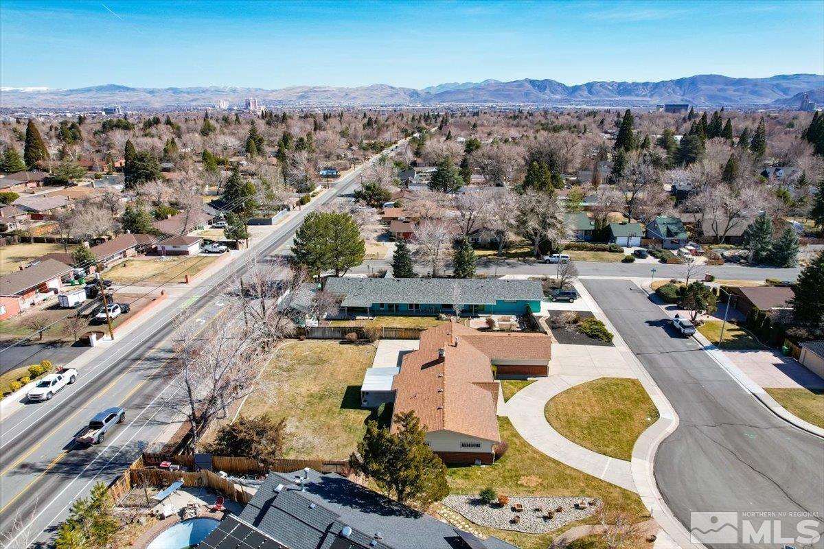 1455 Azure Circle Reno, NV 89509 - Photo 32 of 37 Photo 32