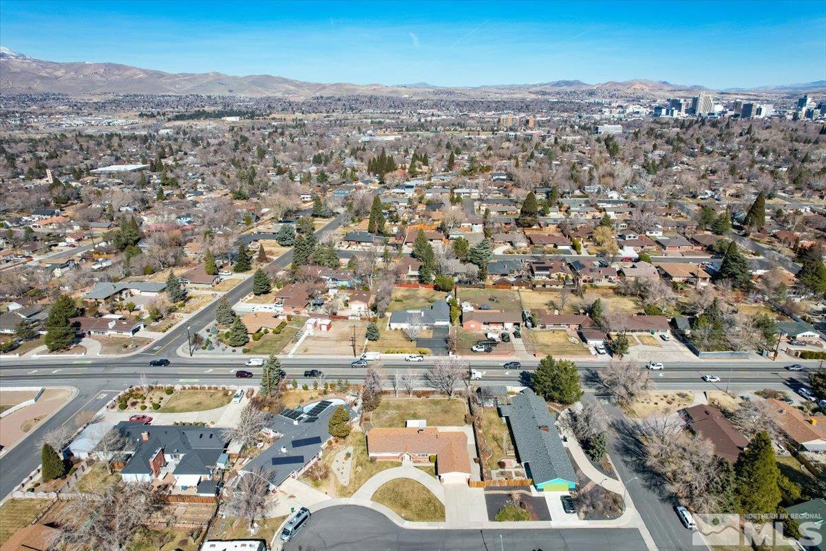 1455 Azure Circle Reno, NV 89509 - Photo 34 of 37 Photo 34