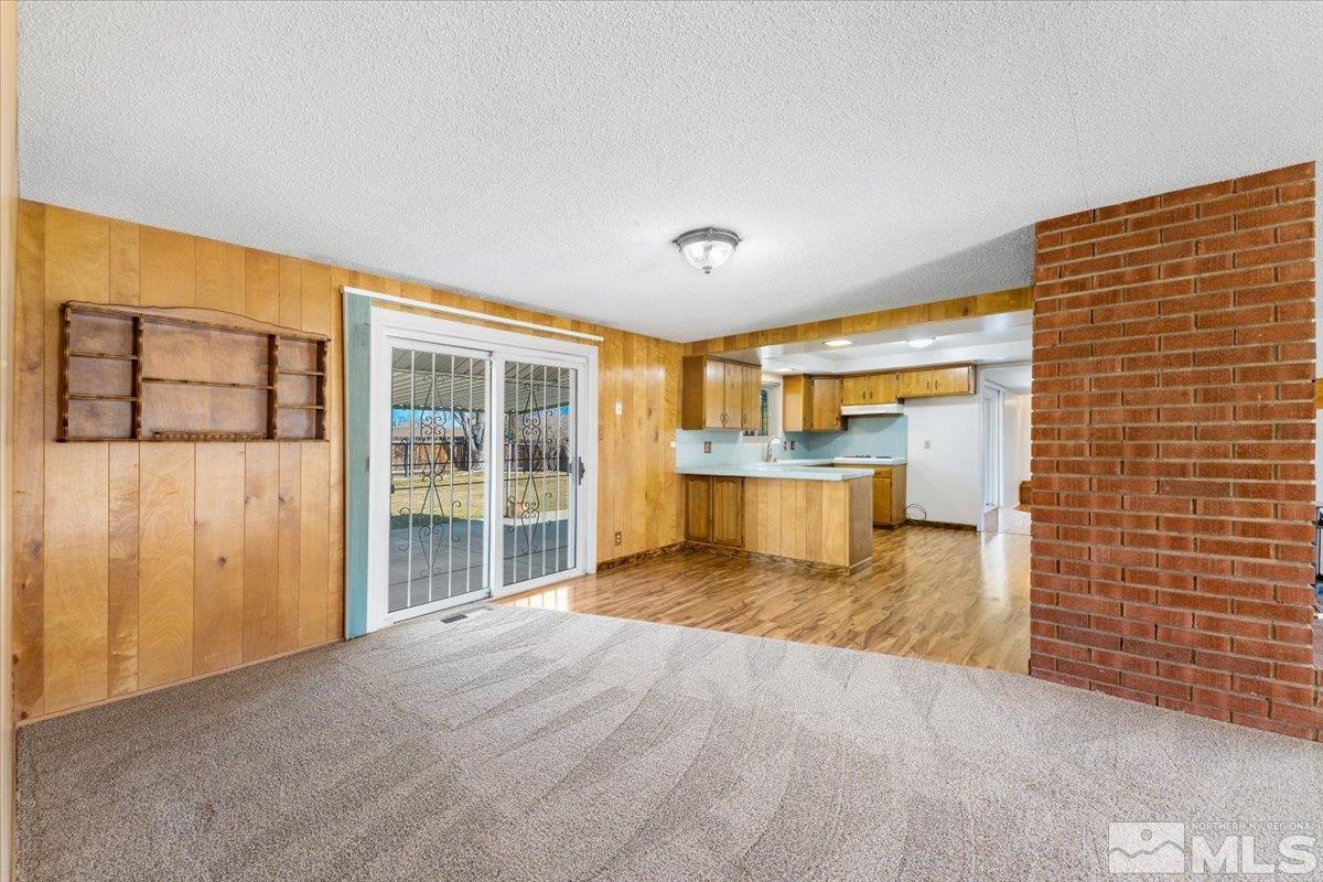 1455 Azure Circle Reno, NV 89509 - Photo 6 of 37 Photo 6