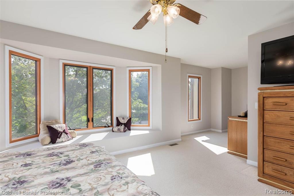 3472 Wedgewood Drive Rochester Hills, MI 48306 - Photo 23 of 46