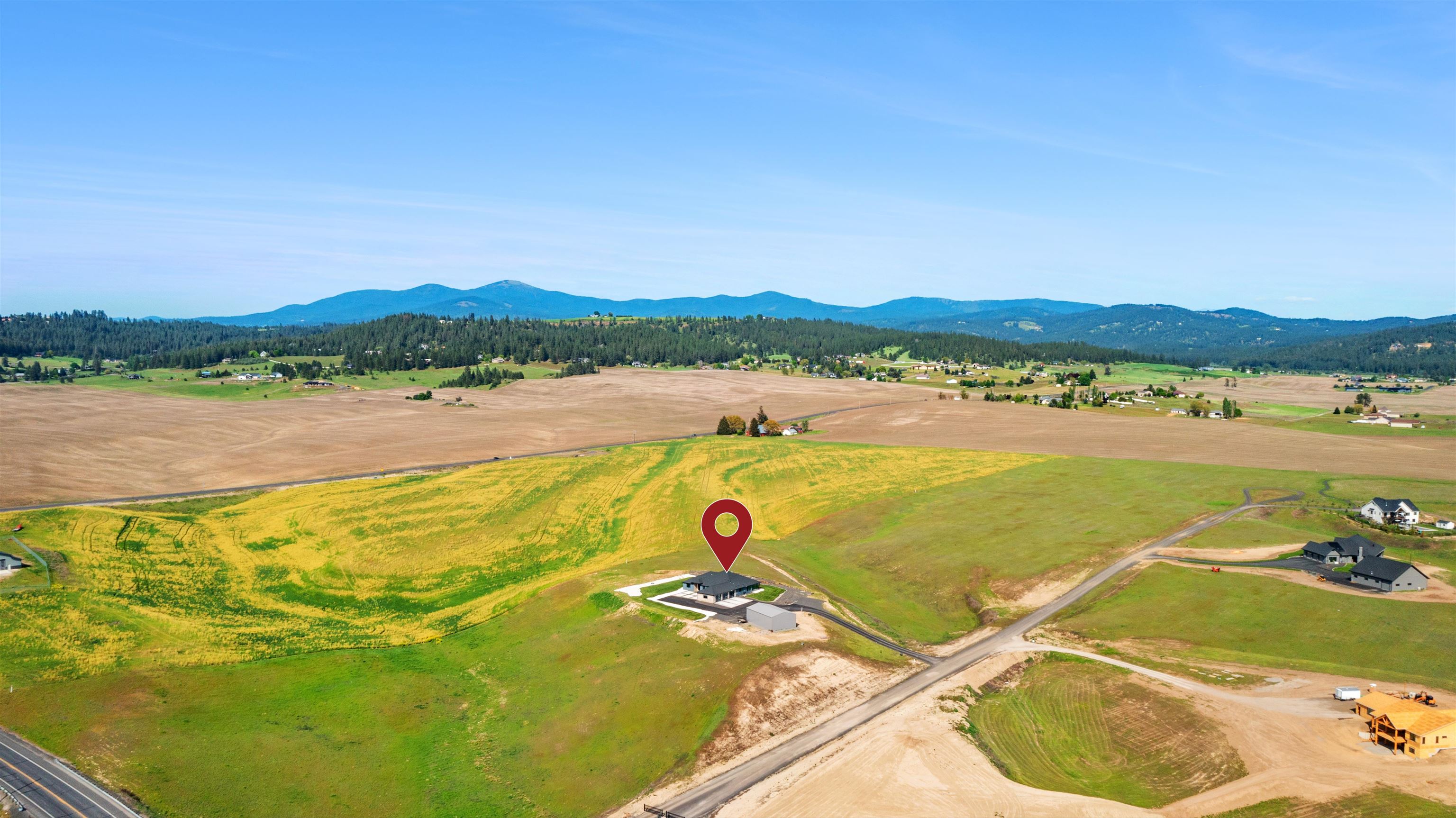 13790 North Bruce Road Mead, WA 99021 - Photo 4 of 49