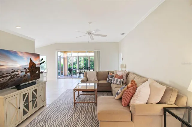 $4,100 | 163 Braemar Avenue, Venice, FL 34293