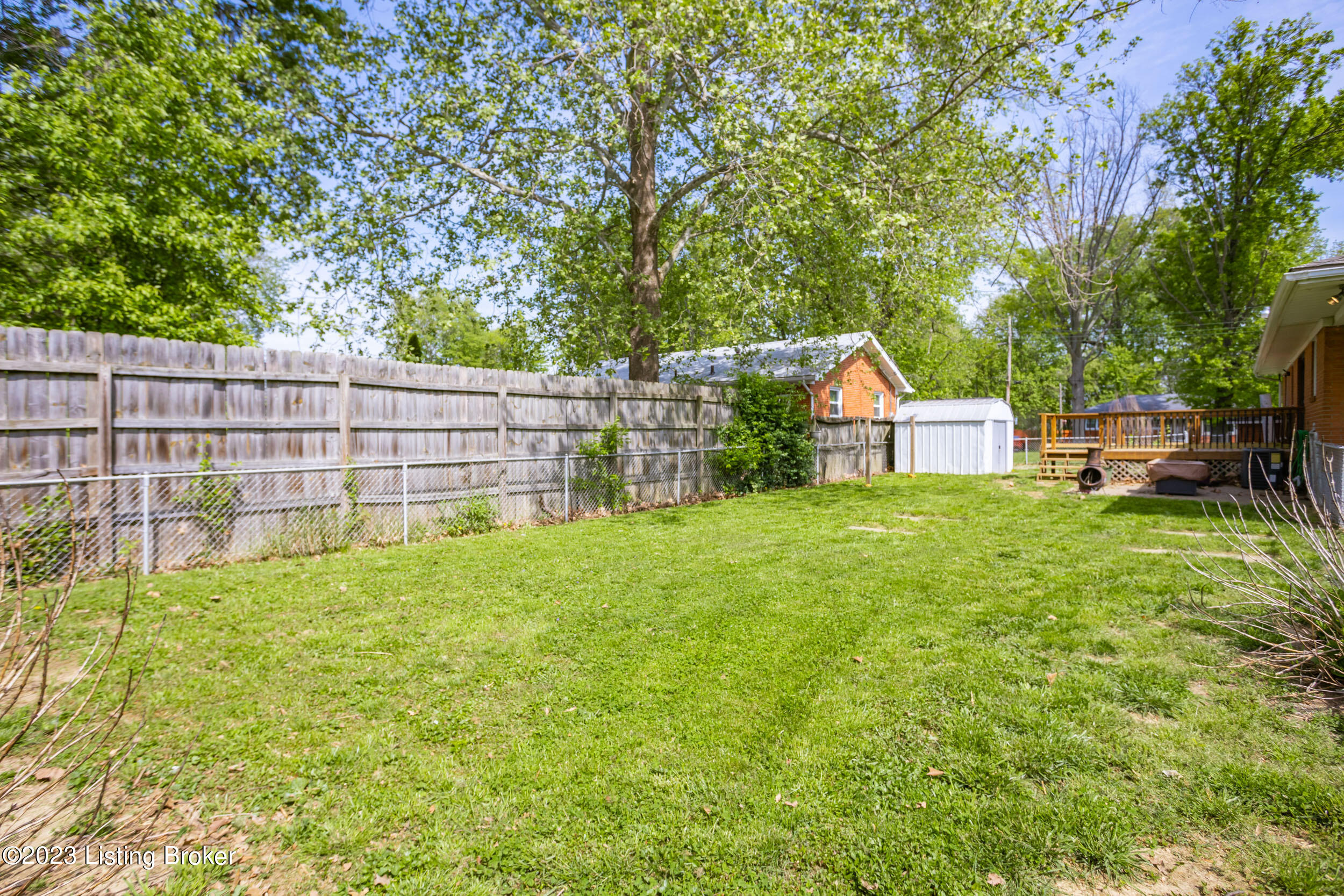 6308 Hunters Grove Road Louisville, KY 40216 - Photo 9 of 46 6308 Hunters Grove Rd-09