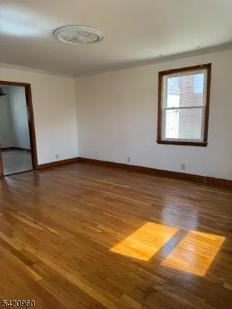 $3,300 | 413 East 7th Avenue, Roselle, NJ 07203