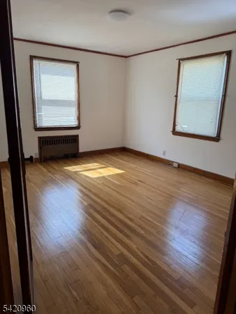 $3,300 | 413 East 7th Avenue, Roselle, NJ 07203