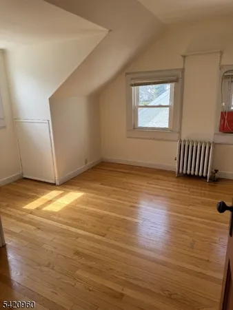 $3,300 | 413 East 7th Avenue, Roselle, NJ 07203