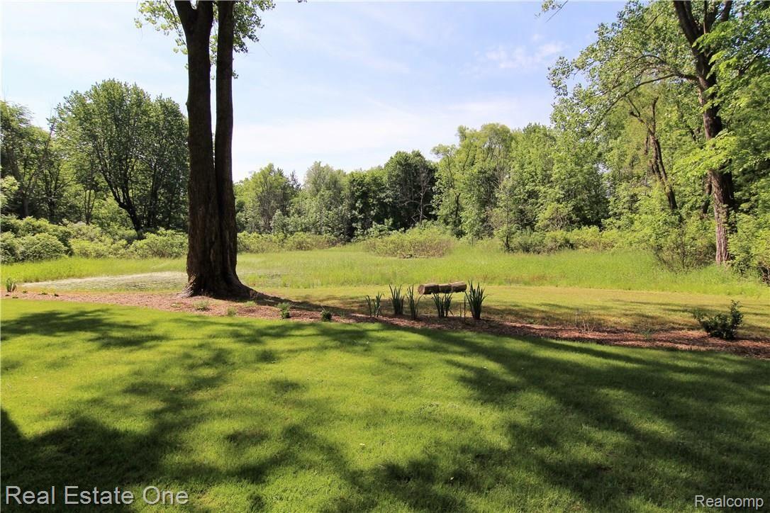 5197 Ridge Trail South Clarkston, MI 48348 - Photo 27 of 29 IMG_2073.JPG
