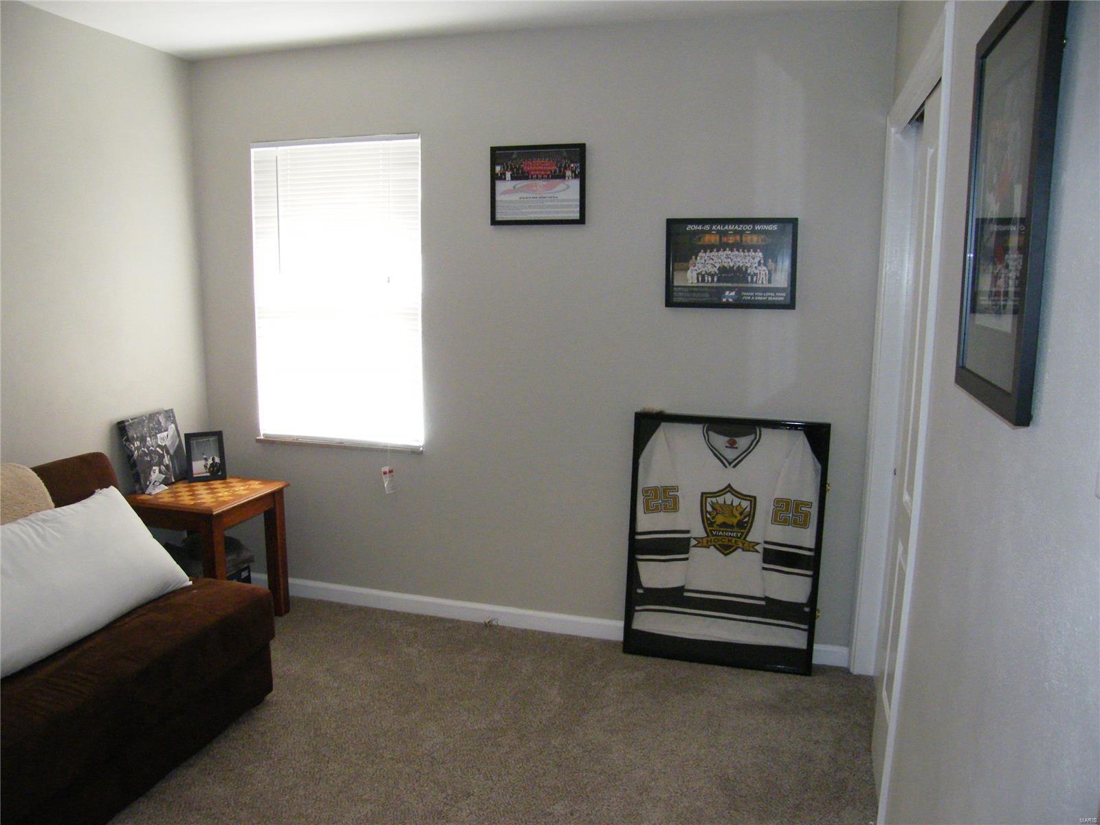 7402 Morgan Ford Road St. Louis, MO 63116 - Photo 14 of 28 Gallery Image 14