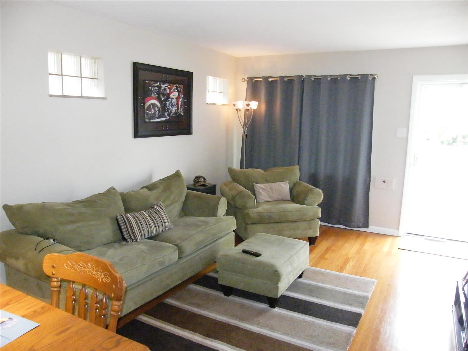 7402 Morgan Ford Road St. Louis, MO 63116 - Photo 6 of 28 Gallery Image 6