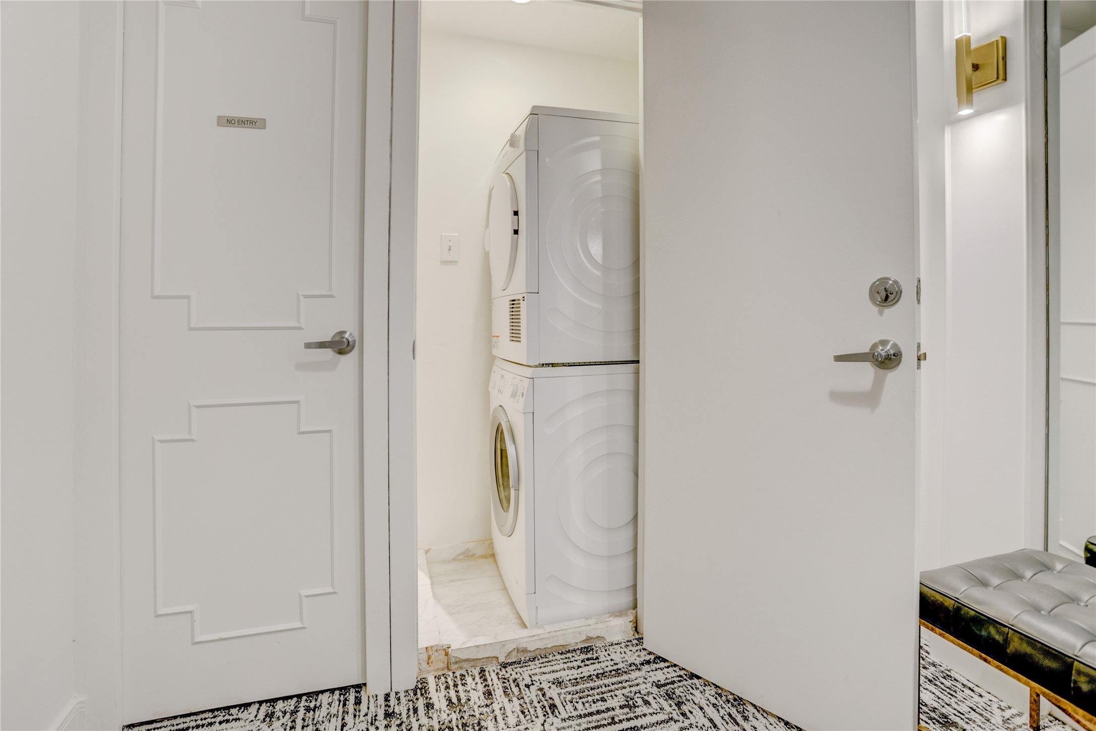 2701 Westheimer Road, Unit 2D Houston, TX 77098 - Photo 29 of 48 a bathroom with a shower