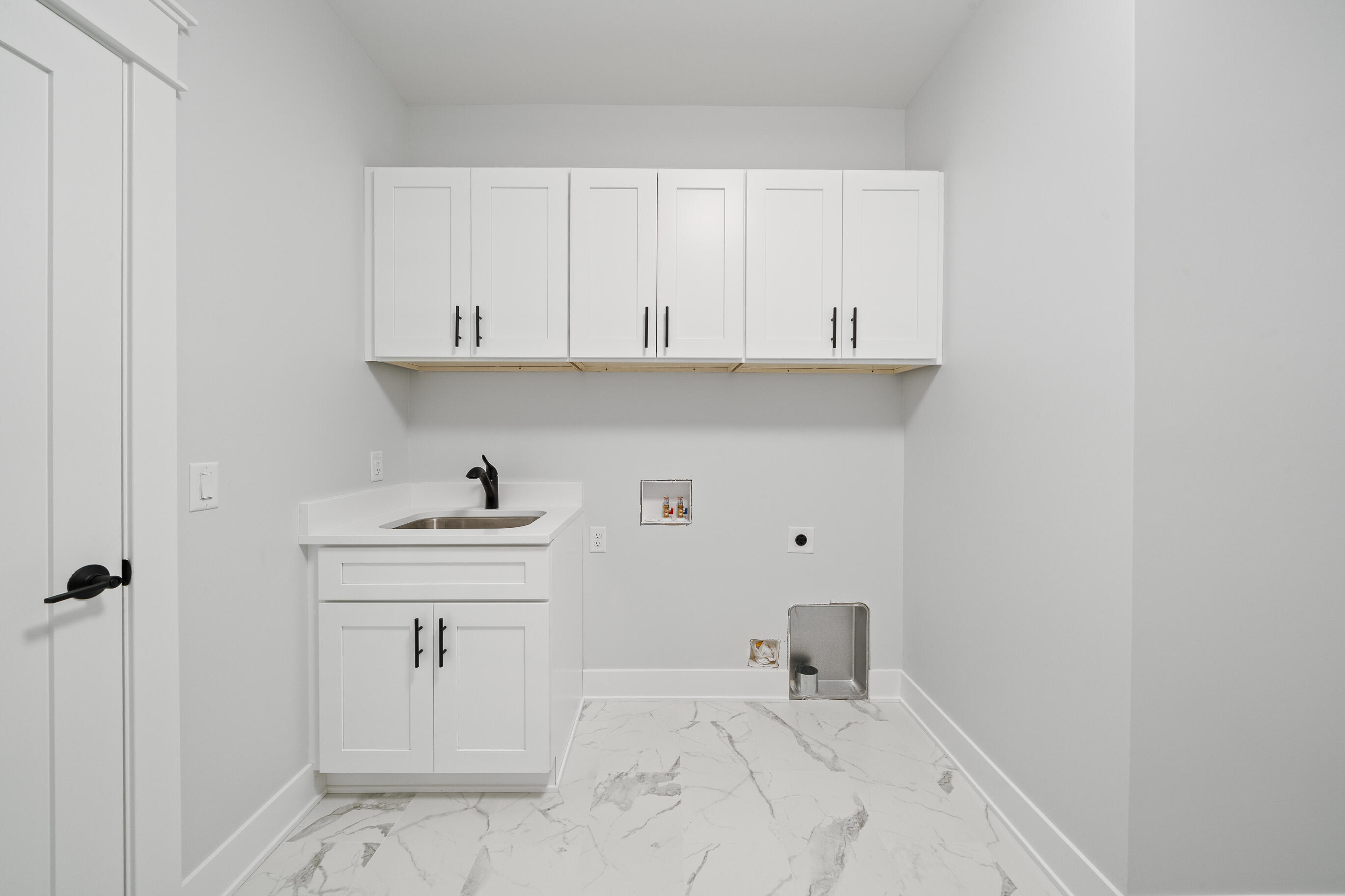 1620 Prestwick Drive, Unit 2043 Geneva, WI 53147 - Photo 42 of 81 1620 Prestwick Dr-43