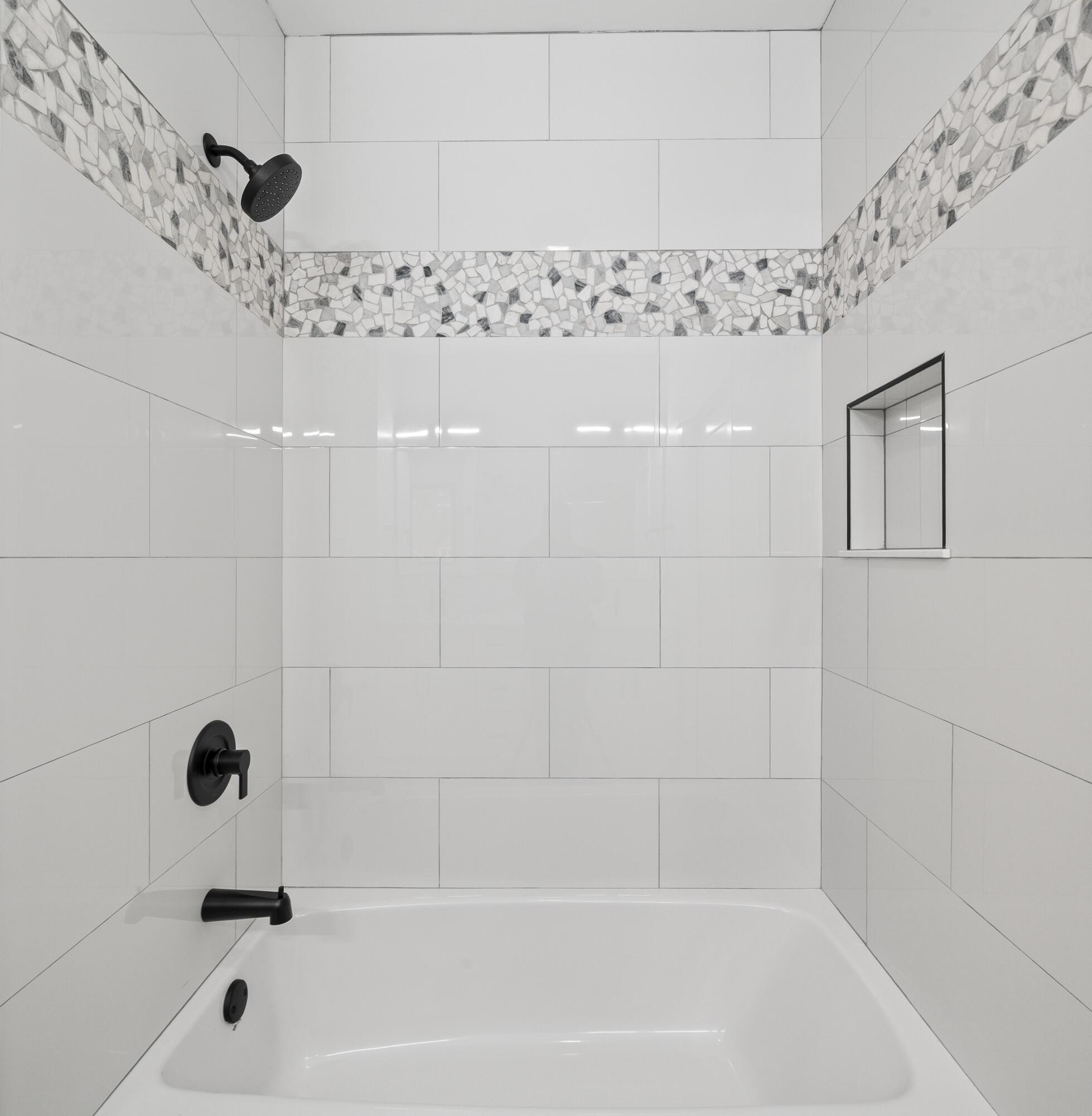 1620 Prestwick Drive, Unit 2043 Geneva, WI 53147 - Photo 49 of 84 1620 Prestwick Dr-50