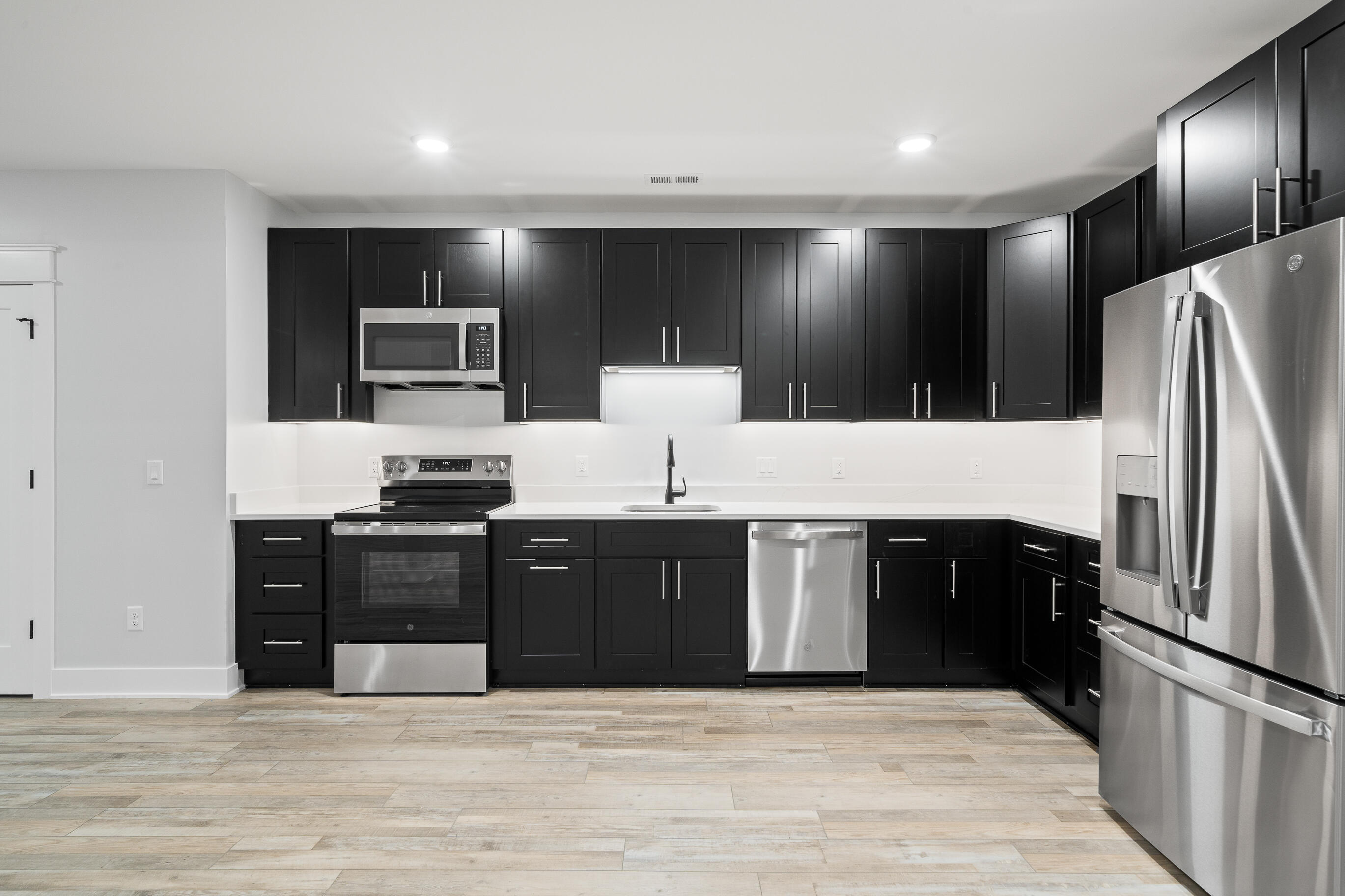 1620 Prestwick Drive, Unit 2043 Geneva, WI 53147 - Photo 59 of 84 1620 Prestwick Dr-59