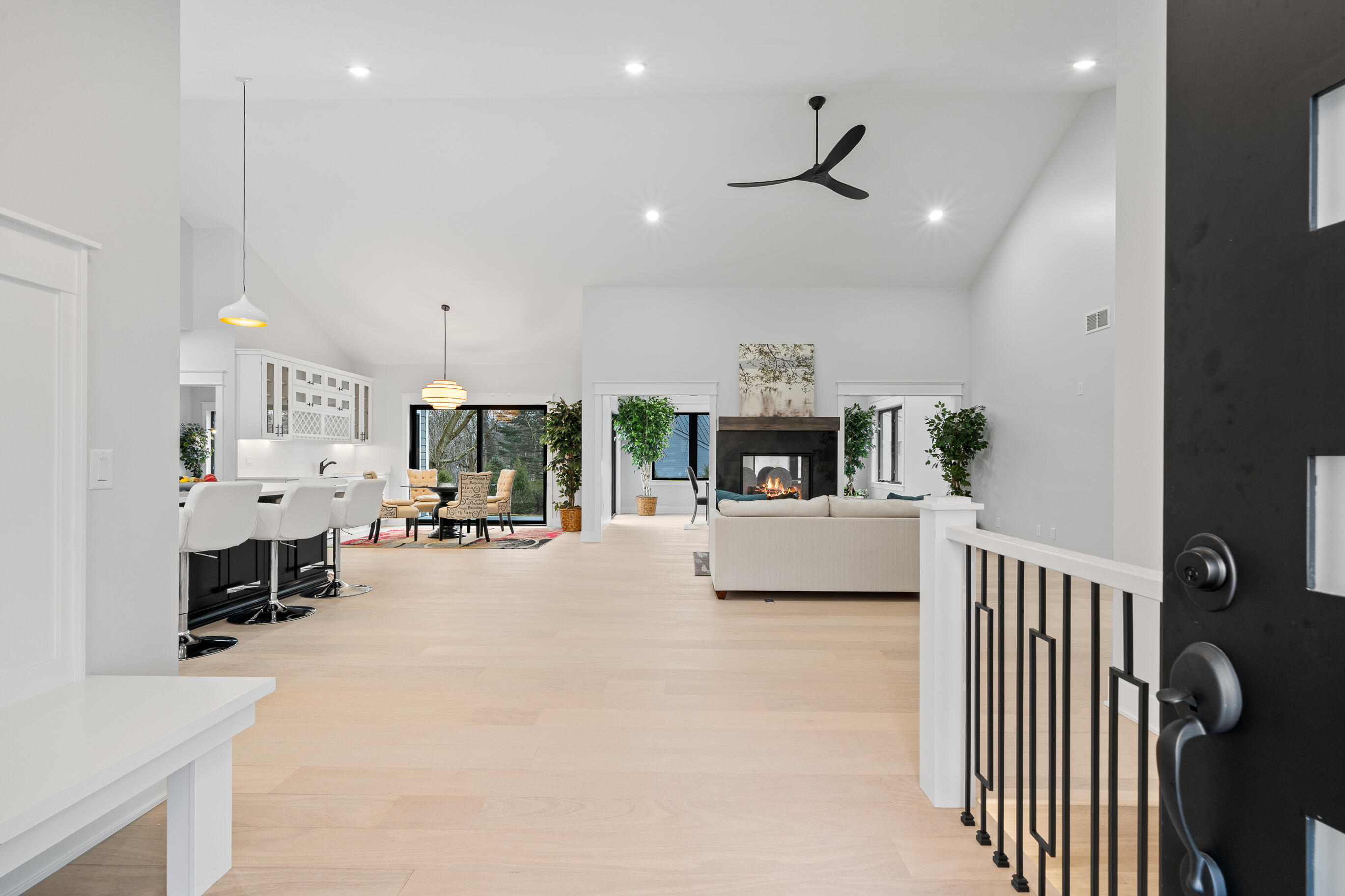 1620 Prestwick Drive, Unit 2043 Geneva, WI 53147 - Photo 5 of 81 1620 Prestwick Dr-2