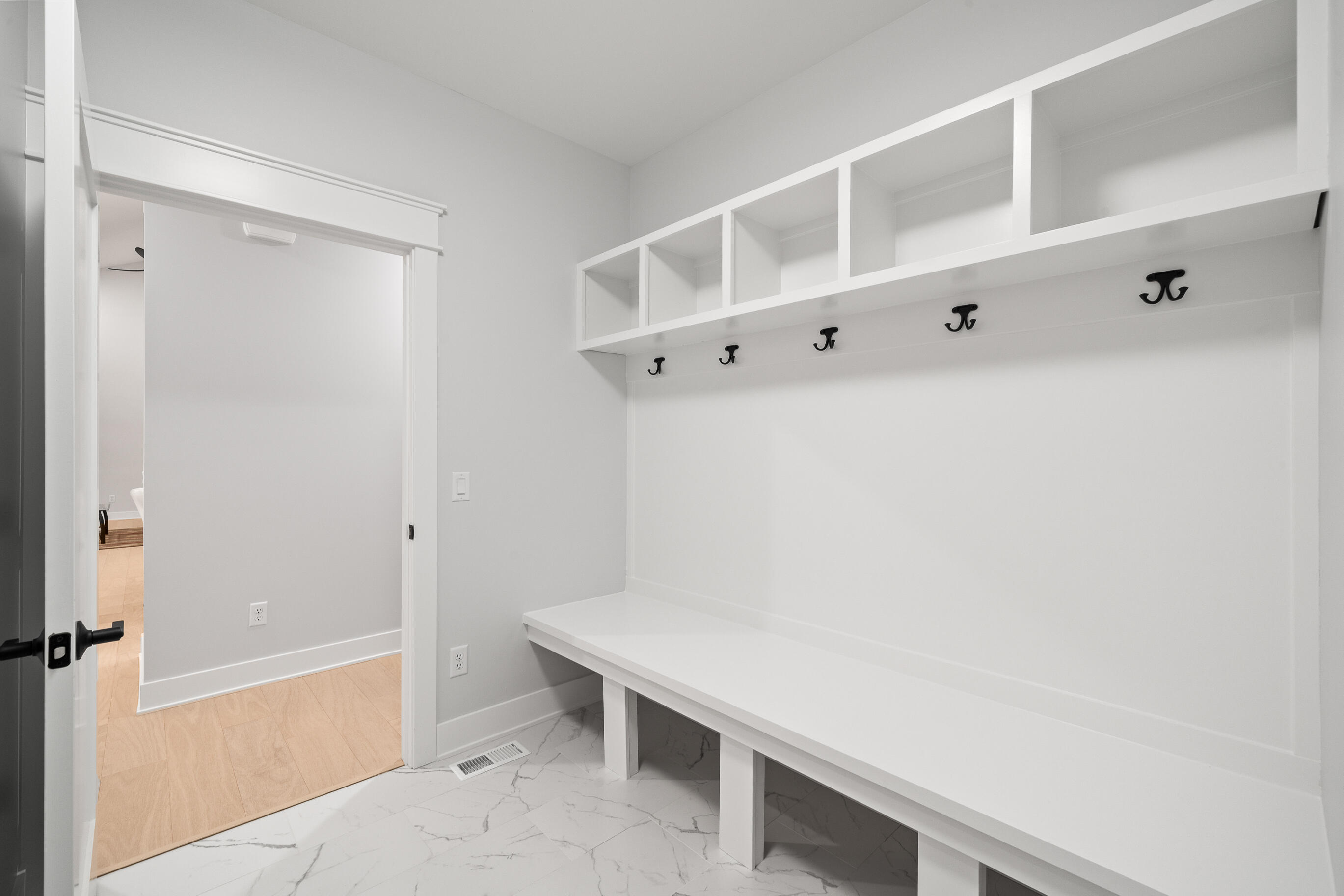 1620 Prestwick Drive, Unit 2043 Geneva, WI 53147 - Photo 74 of 81 1620 Prestwick Dr-41