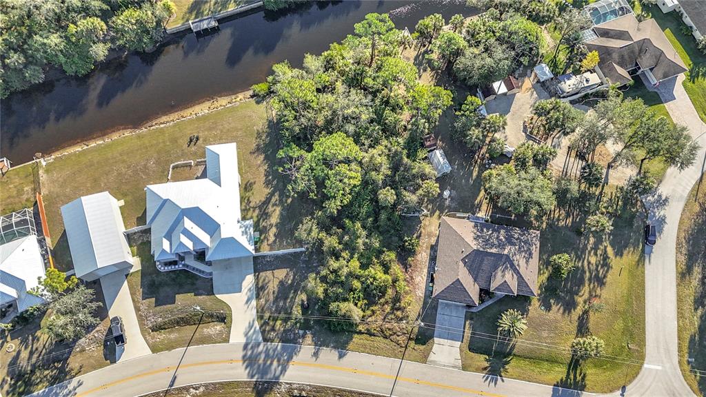 3252 Como Street Port Charlotte, FL 33948 - Photo 13 of 17