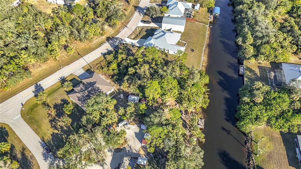 3252 Como Street Port Charlotte, FL 33948 - Photo 7 of 17