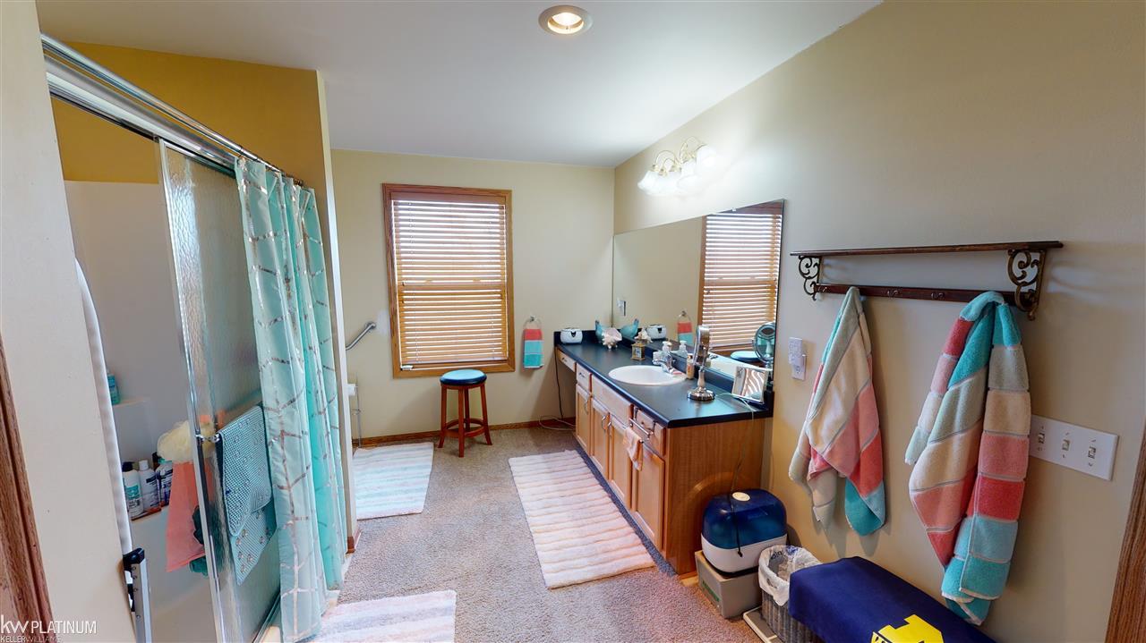8436 Meisner Road Casco, MI 48064 - Photo 32 of 40 Master Bath