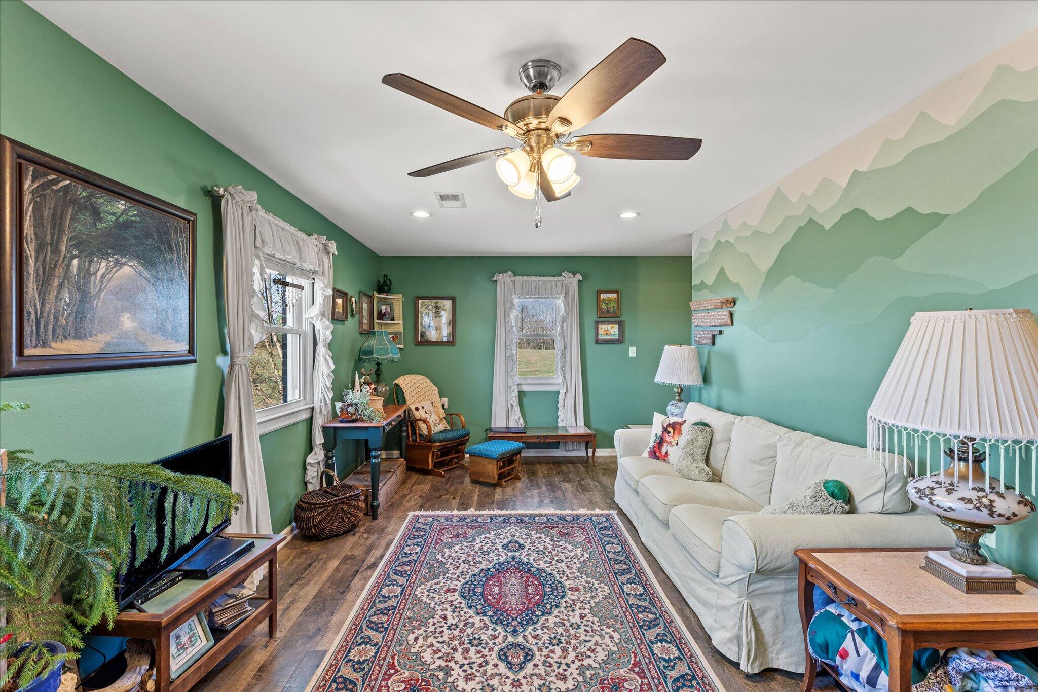 2083 Taylor Ridge Road Nicholasville, KY 40356 - Photo 8 of 51 10-0J2A5090