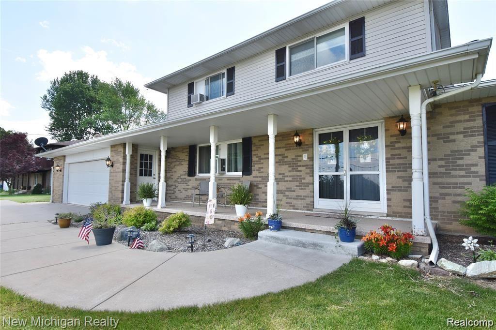 16202 Whitaker Road Linden, MI 48451 - Photo 1 of 30 Gallery Image 1