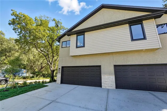 $350,000 | 205 Northwest Orchard Drive, Lee's Summit, MO 64063