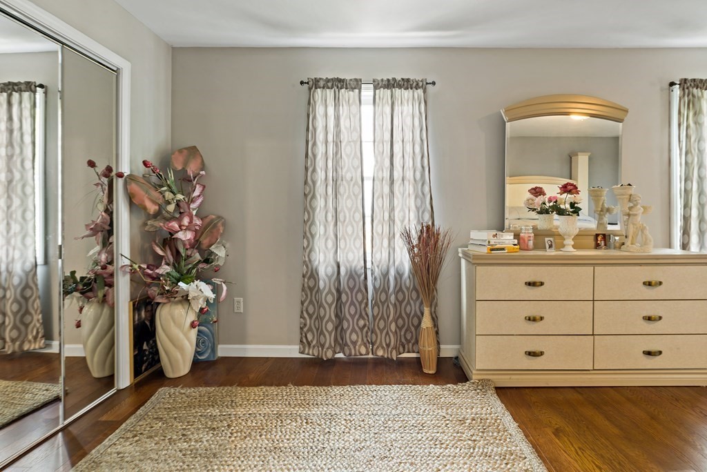 29 Florence Street Fall River, MA 02720 - Photo 17 of 34 a view of a entryway