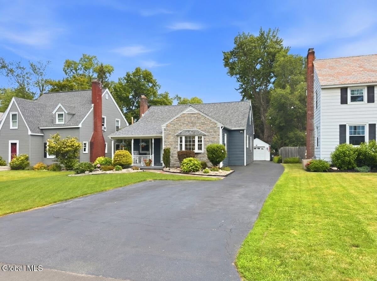2313 Barcelona Road Niskayuna, NY 12309 - Photo 49 of 50 hf_20260714_154937_b9bd8d36-ba28-4c2d-9a